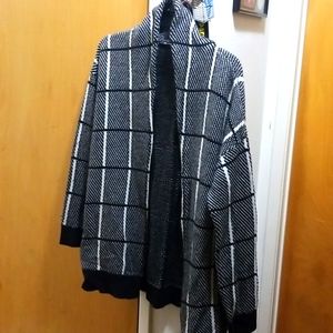 Open cardigan Black & white
